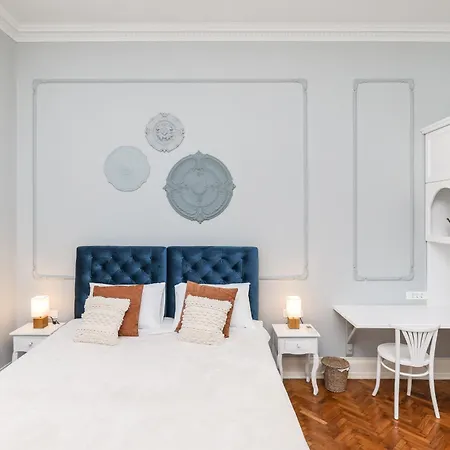 Historic Luxe Zadar Apartment Exterior photo