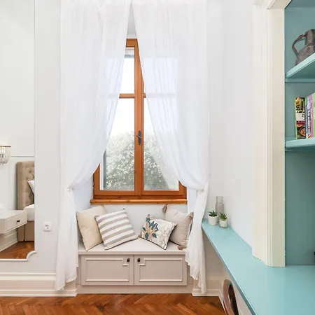 Historic Luxe Zadar Apartment Exterior photo