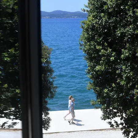 Historic Luxe Zadar Apartment Exterior photo